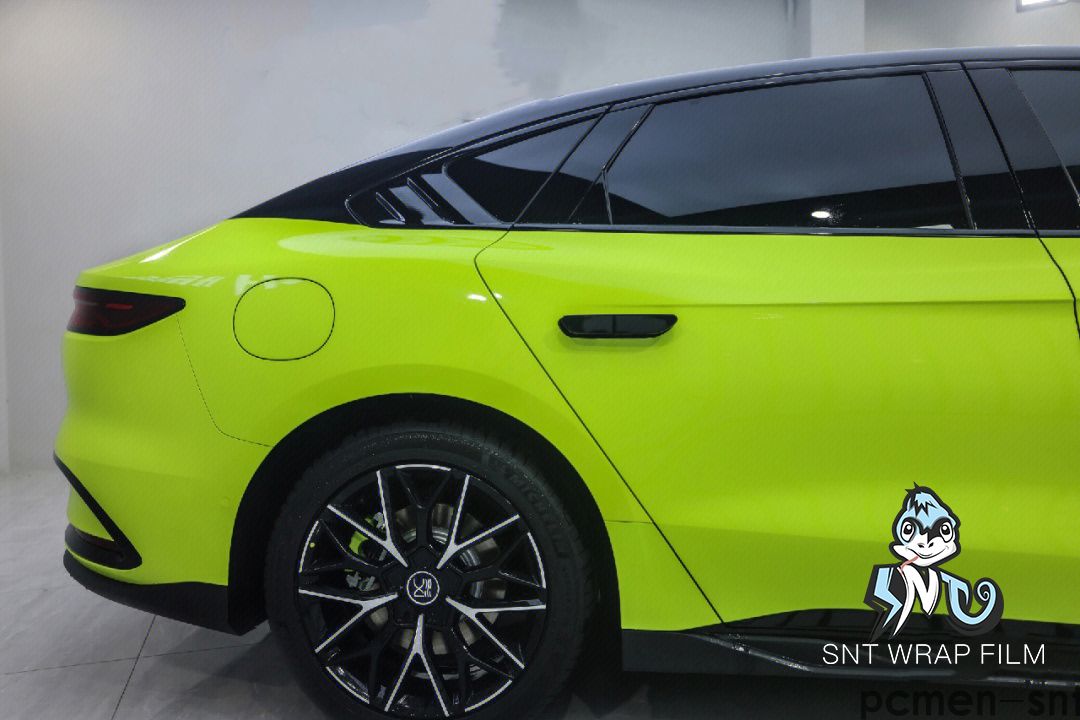 比亚迪 水晶嫩芽绿