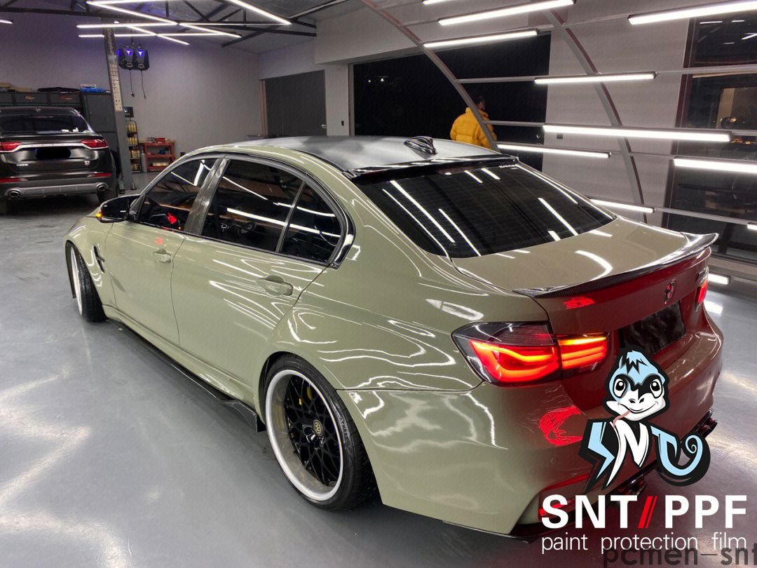 宝马 水晶装甲绿