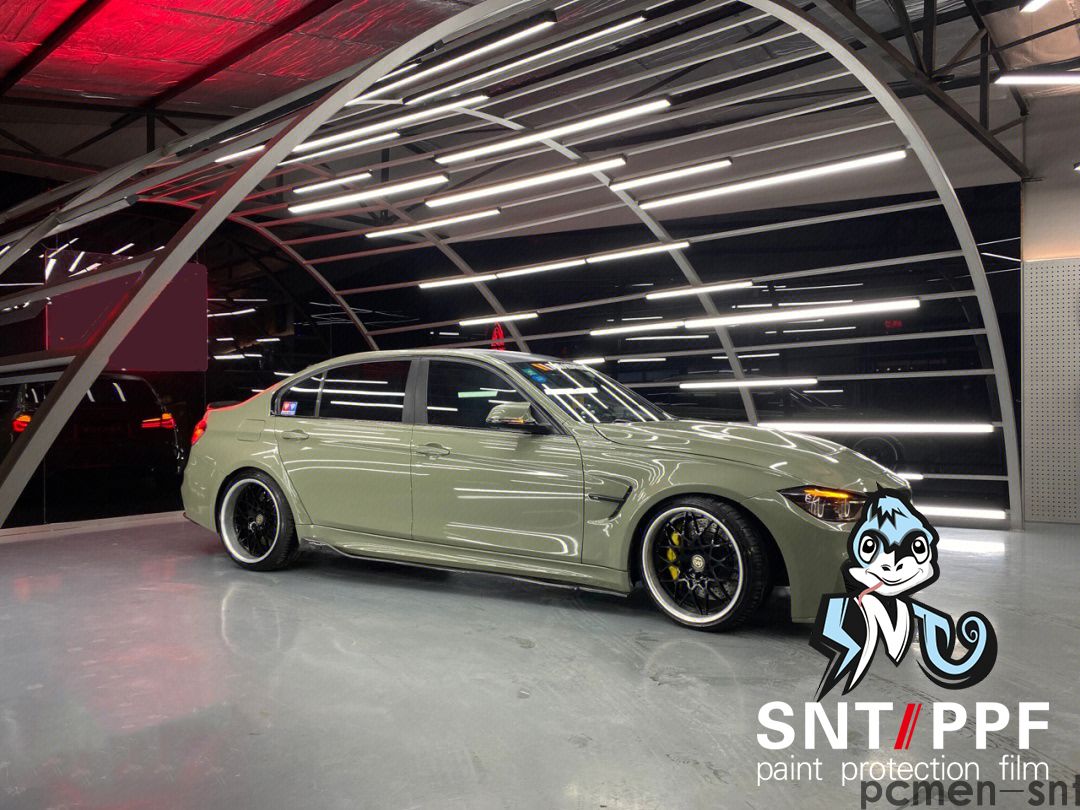 宝马 水晶装甲绿