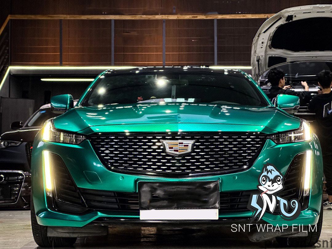 凯迪拉克 超亮金属祖母绿