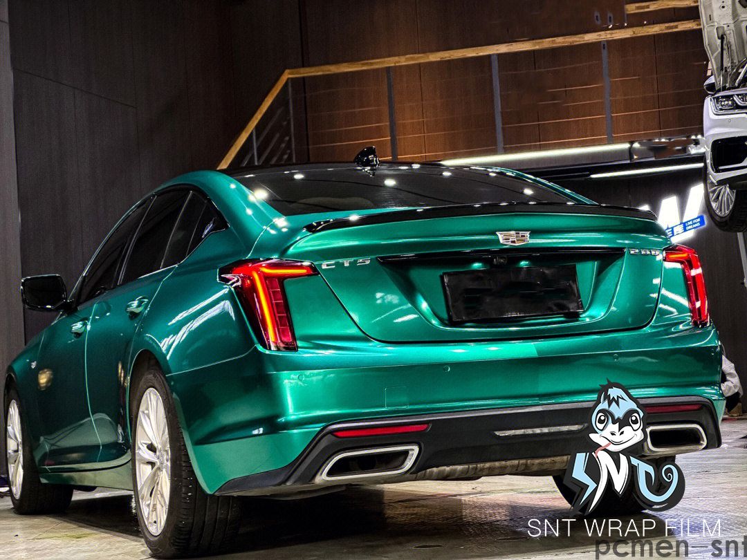 凯迪拉克 超亮金属祖母绿