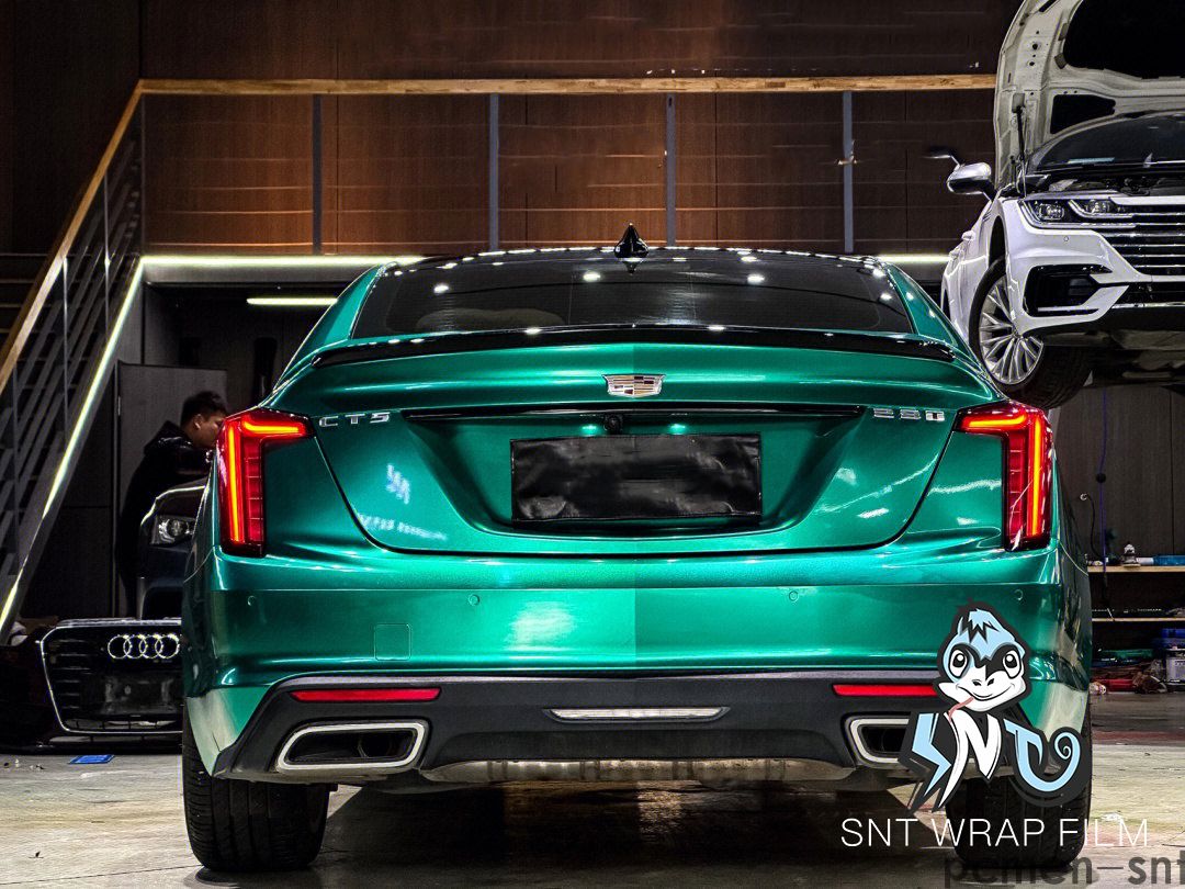 凯迪拉克 超亮金属祖母绿