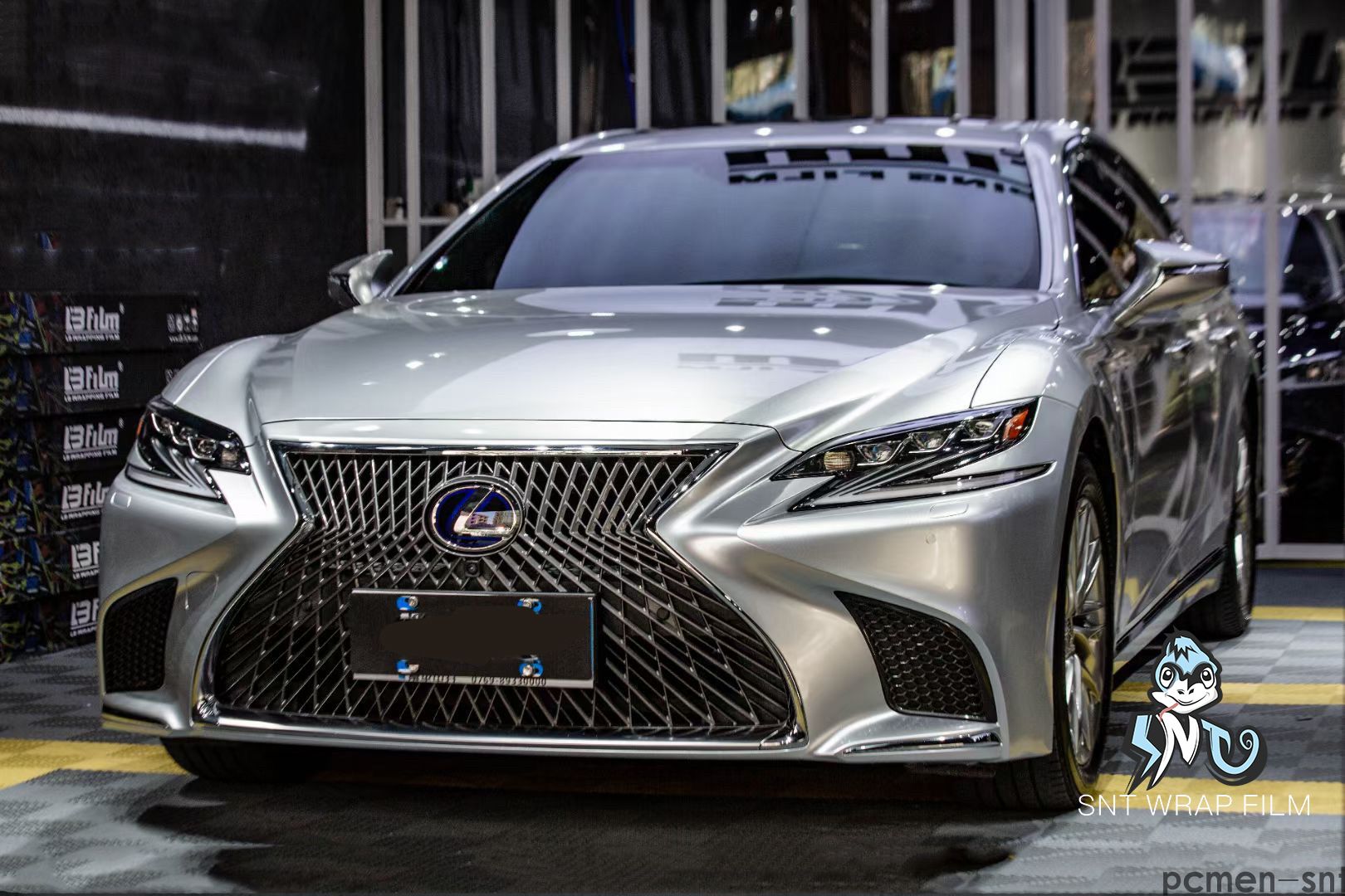 雷克萨斯 超亮金属太空灰